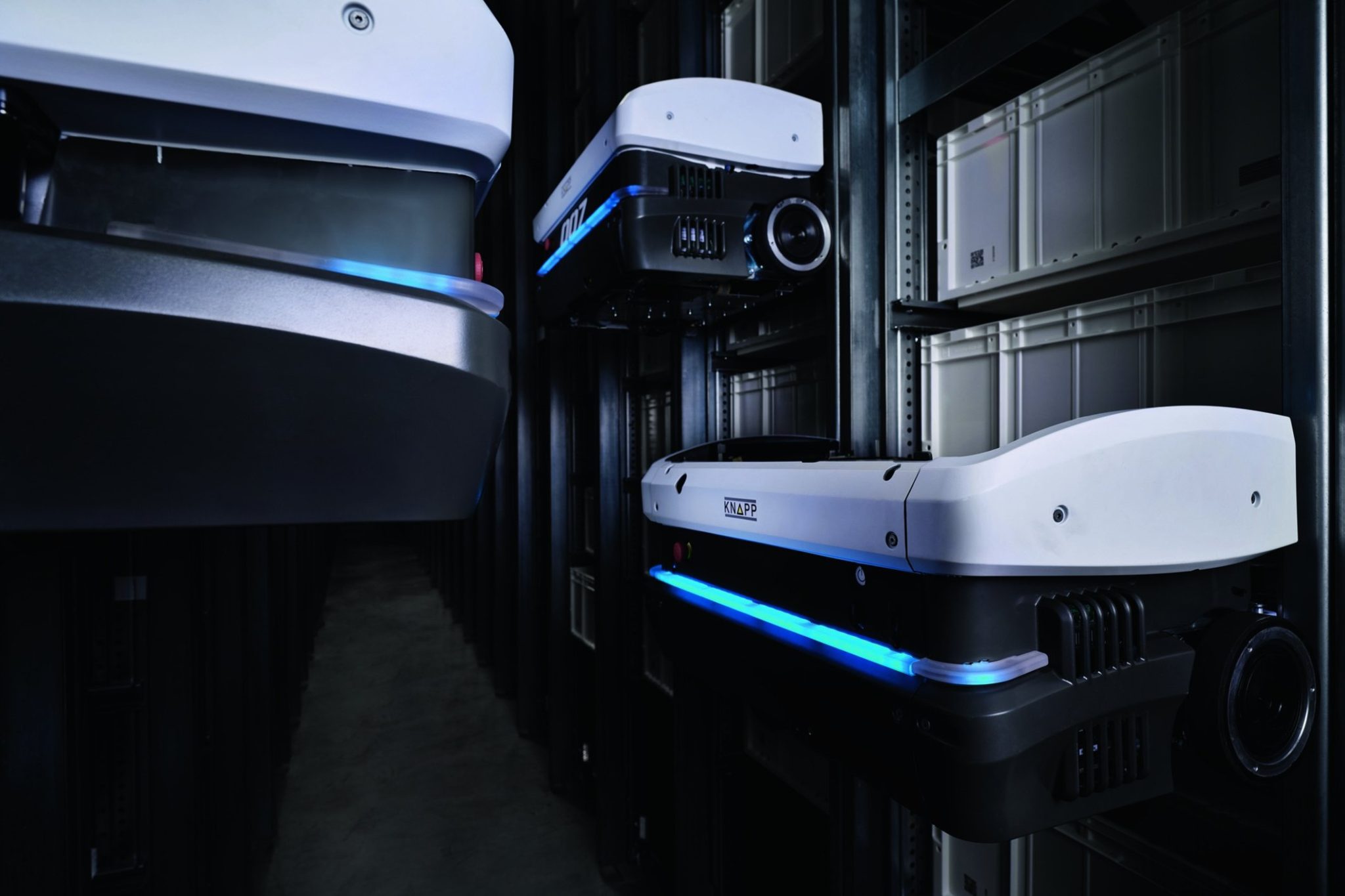 Siemens カールスルーエ拠点の AeroBot システム
